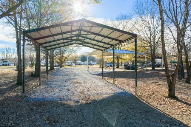 0 WILLOW OAKS, Decaturville, TN 38329