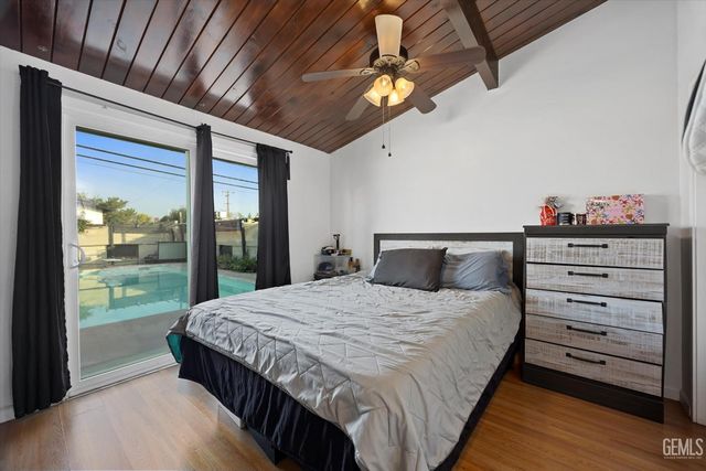 2807 Wenatchee Avenue, Bakersfield, CA 93306