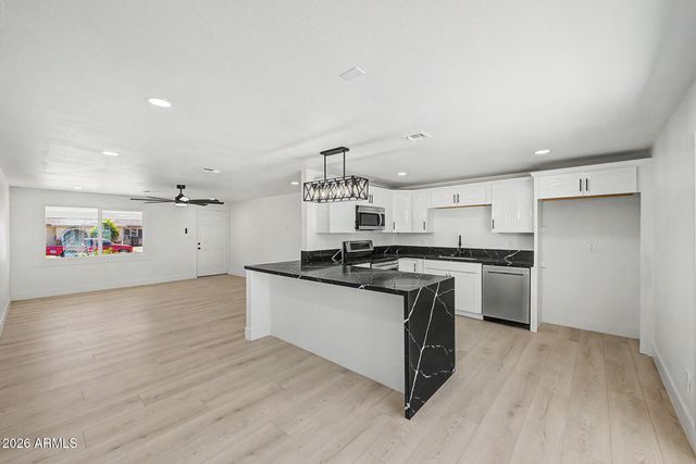 1634 N 64TH Lane, Phoenix, AZ 85035