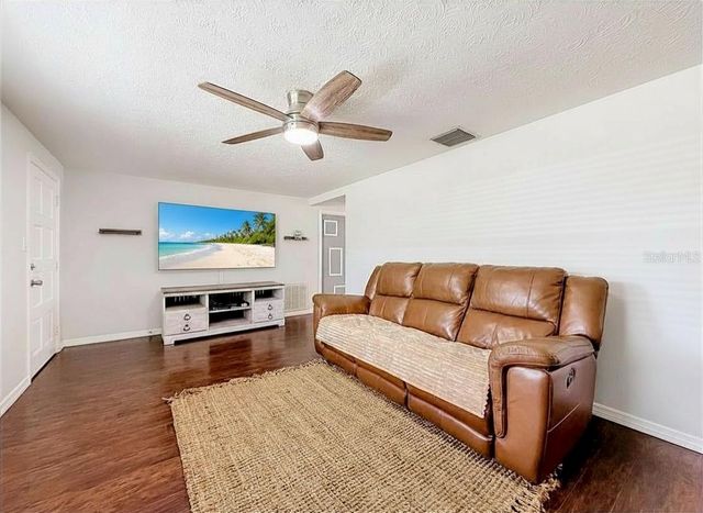 2019 HESS DRIVE, Holiday, FL 34691