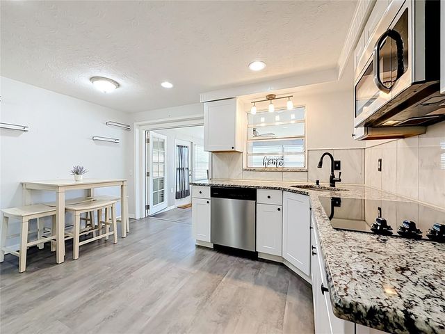 2019 HESS DRIVE, Holiday, FL 34691
