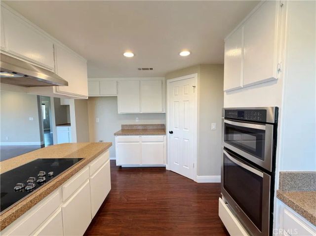 23617 Big Butte, Canyon Lake, CA 92587