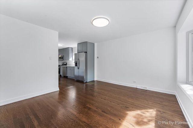 9023 S Dobson Avenue, Chicago, IL 60619