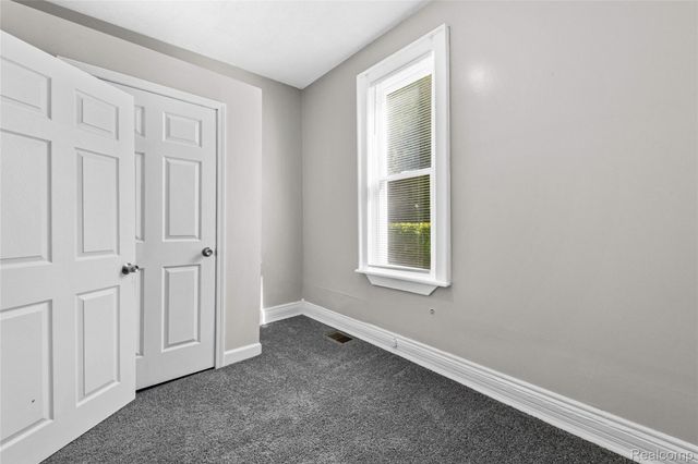 3707 Hunt Street, Detroit, MI 48207