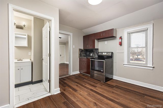 3707 Hunt Street, Detroit, MI 48207