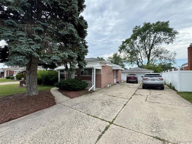 31263 Hayes Road, Warren, MI 48088