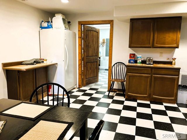 409 Lombard Street, Salmon, ID 83467