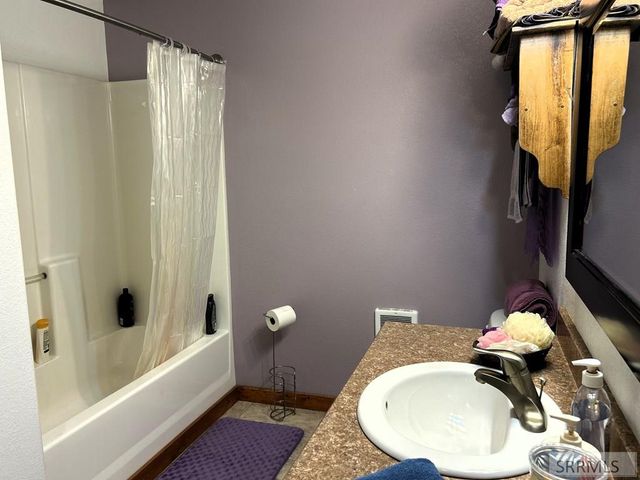 409 Lombard Street, Salmon, ID 83467