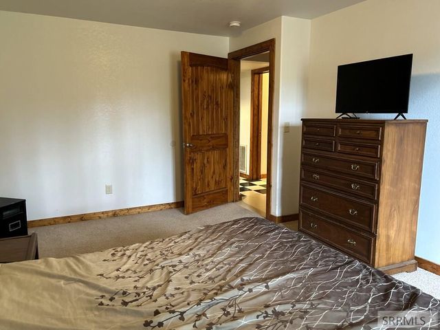 409 Lombard Street, Salmon, ID 83467