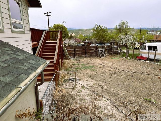 409 Lombard Street, Salmon, ID 83467