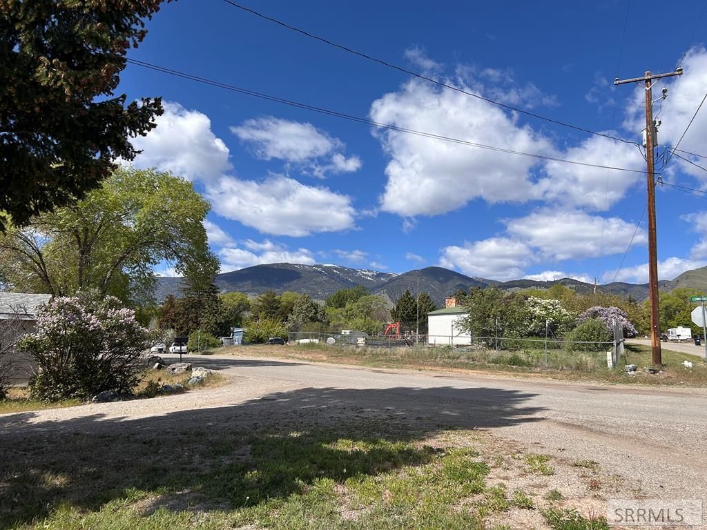 Image 44 of property listing at 409 Lombard Street, Salmon, ID 83467