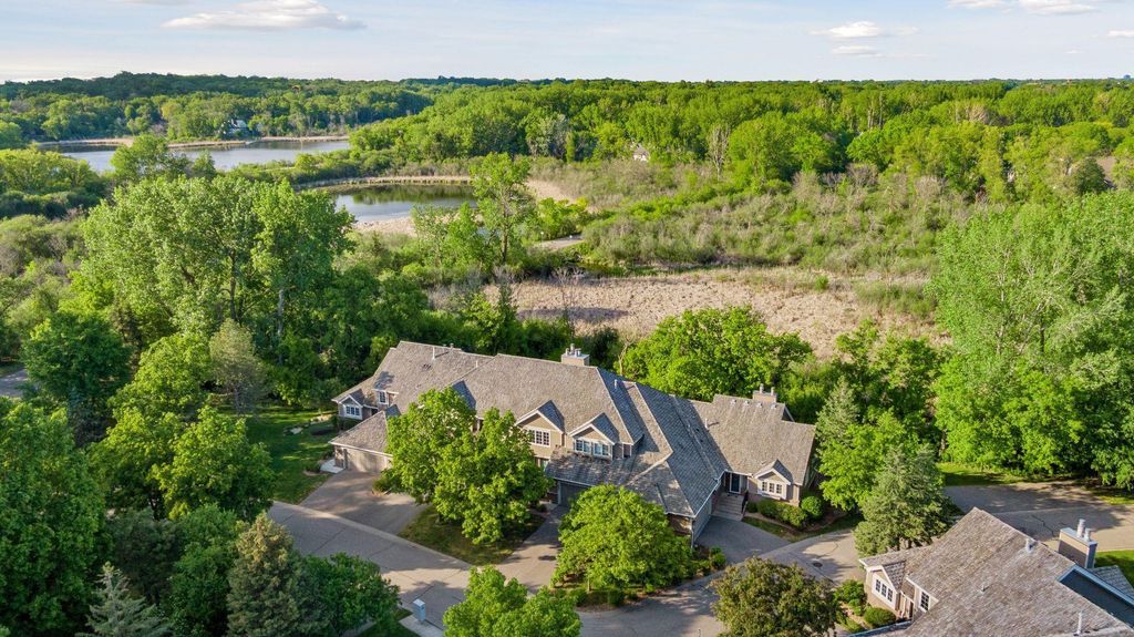 5427 Butternut Circle, Minnetonka, MN 55343