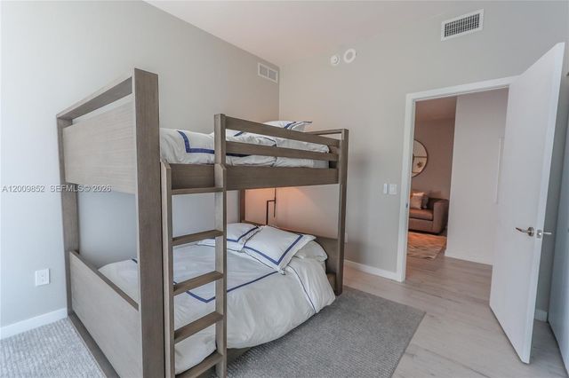 480 NE 31st St 4907, Miami, FL 33137