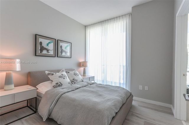 480 NE 31st St 4907, Miami, FL 33137
