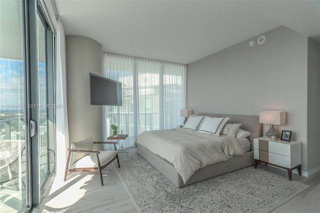 480 NE 31st St 4907, Miami, FL 33137