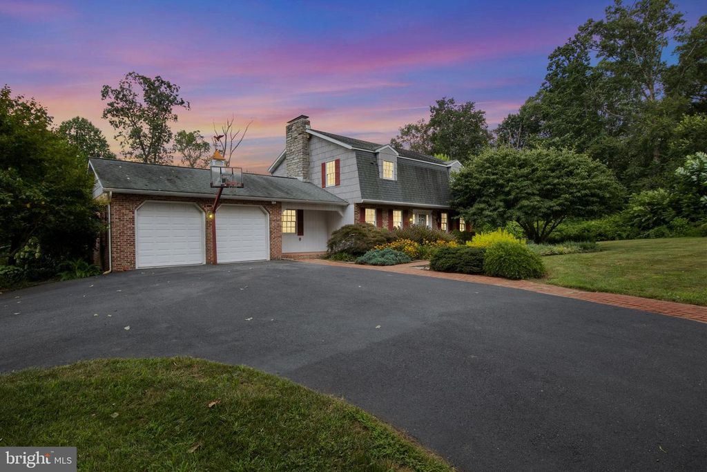 4850 DELTA RD, Delta, PA 17314