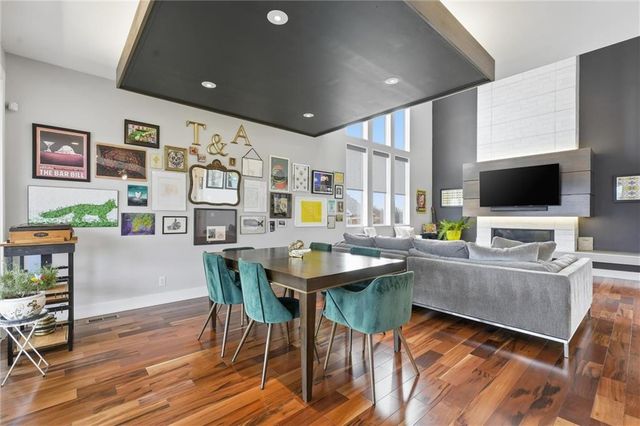 4502 NW 70th Terrace, Kansas City, MO 64151