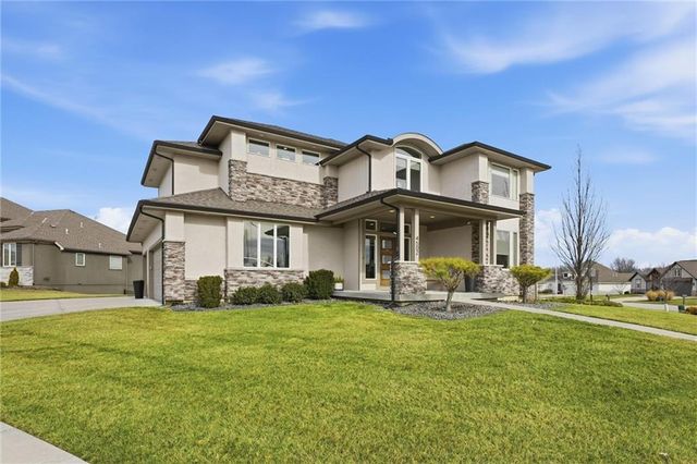 4502 NW 70th Terrace, Kansas City, MO 64151