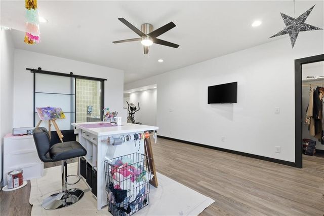 4502 NW 70th Terrace, Kansas City, MO 64151