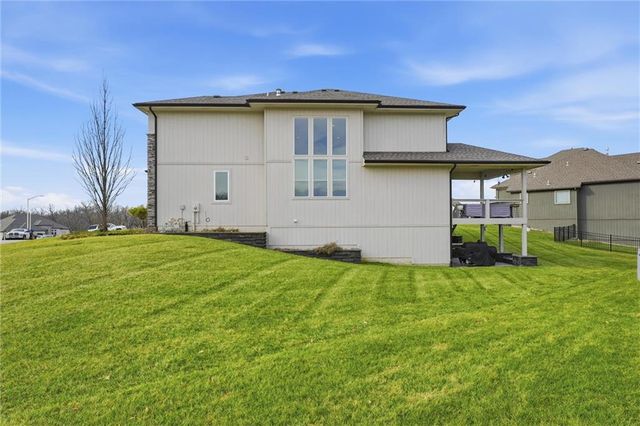 4502 NW 70th Terrace, Kansas City, MO 64151