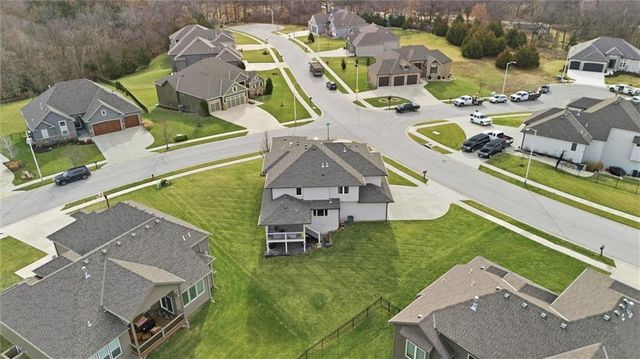 4502 NW 70th Terrace, Kansas City, MO 64151