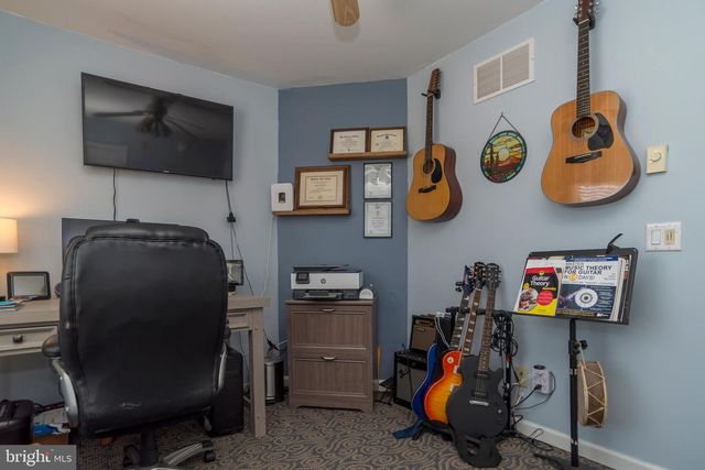 3820 NAPLES ST, Levittown, PA 19056