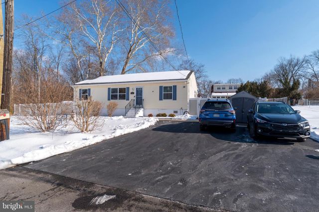 3820 NAPLES ST, Levittown, PA 19056