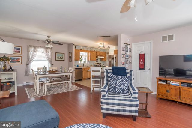 3820 NAPLES ST, Levittown, PA 19056