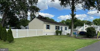 3820 NAPLES ST, Levittown, PA 19056