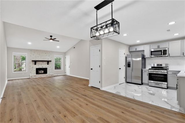 160 Running Bear Trail Trail, Fayetteville, GA 30214