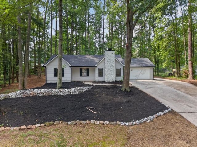 160 Running Bear Trail Trail, Fayetteville, GA 30214