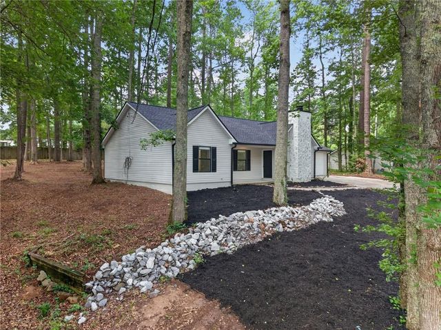 160 Running Bear Trail Trail, Fayetteville, GA 30214