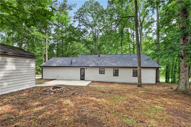 160 Running Bear Trail Trail, Fayetteville, GA 30214