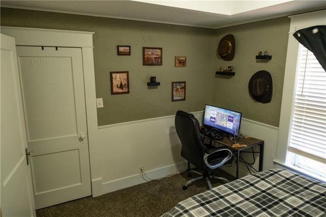 605 W 3rd Street, Pittsburg, KS 66762