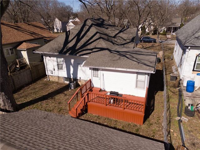 605 W 3rd Street, Pittsburg, KS 66762