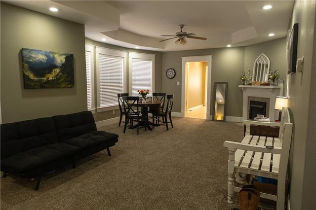 605 W 3rd Street, Pittsburg, KS 66762