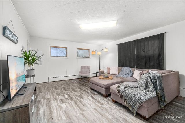 310 E Market Street, Somonauk, IL 60552