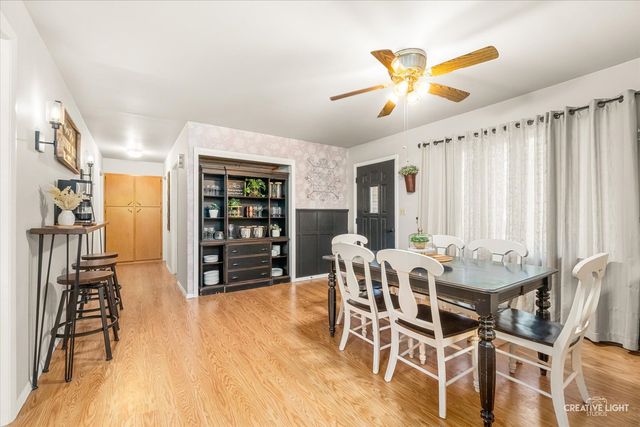 310 E Market Street, Somonauk, IL 60552