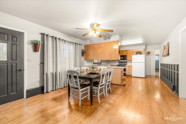 310 E Market Street, Somonauk, IL 60552