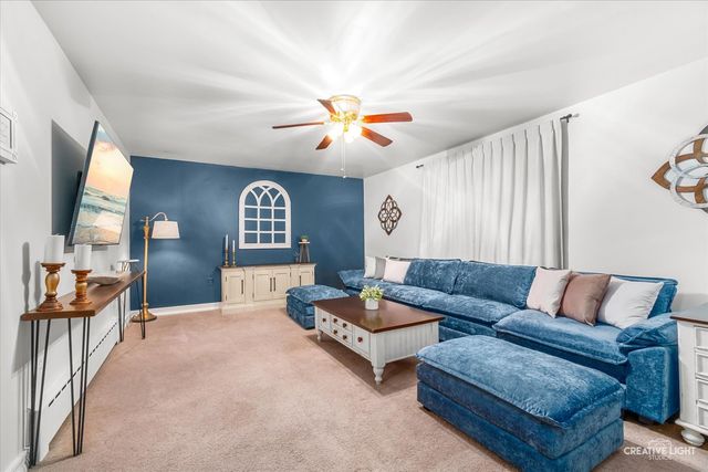 310 E Market Street, Somonauk, IL 60552