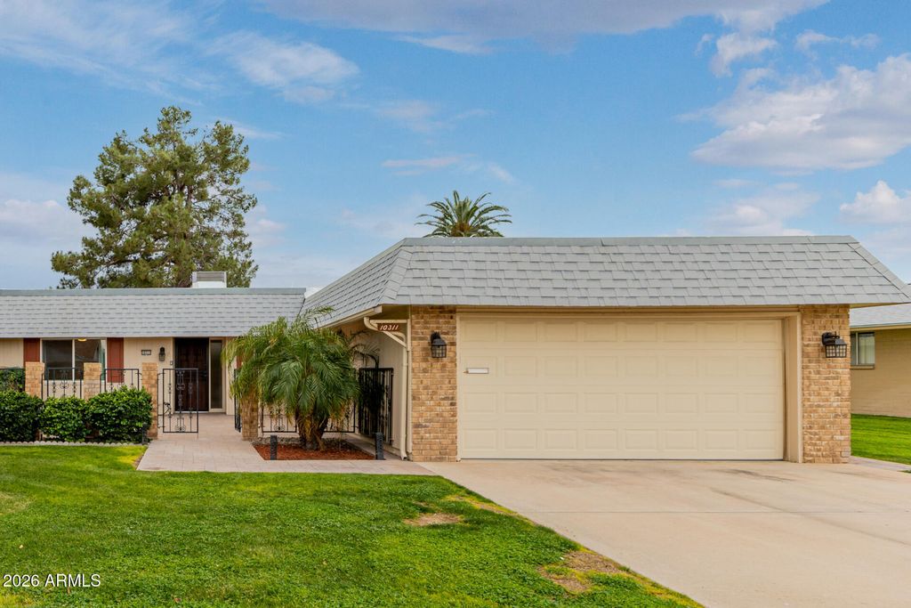 10311 W KINGSWOOD Circle, Sun City, AZ 85351