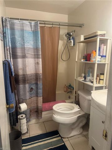 1521 Darren CIR, Portsmouth, VA 23701