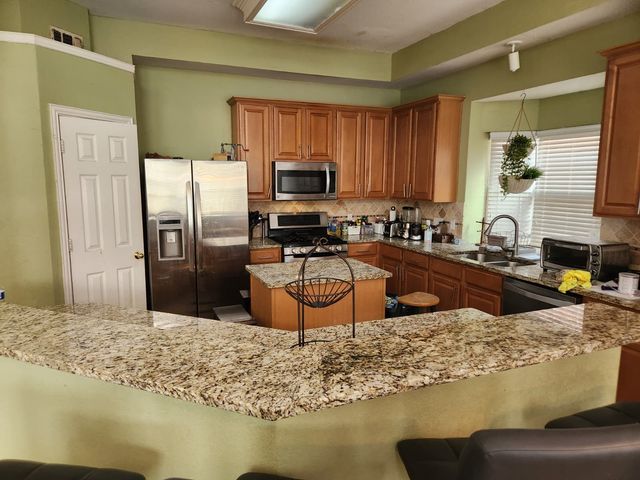 1025 Caddo Drive, Carrollton, TX 75010