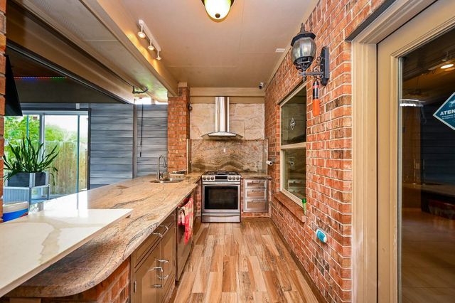 12518 Patrick Palace, Houston, TX 77089