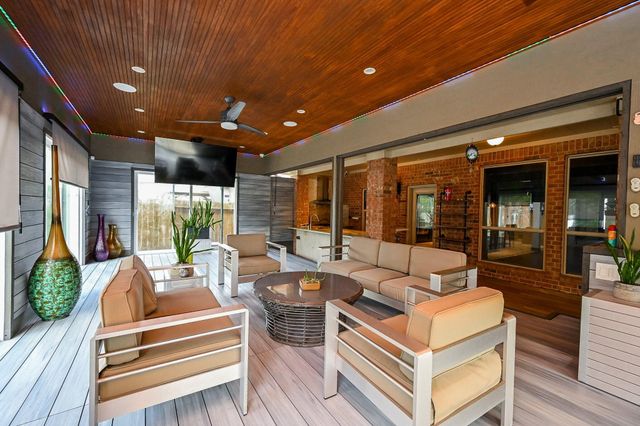 12518 Patrick Palace, Houston, TX 77089