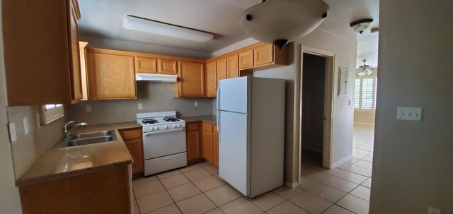10051 RAILROAD Drive 103, El Paso, TX 79924