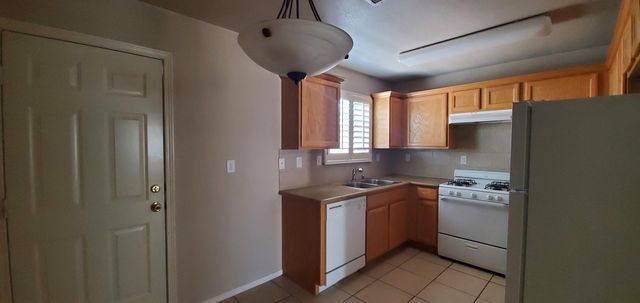 10051 RAILROAD Drive 103, El Paso, TX 79924