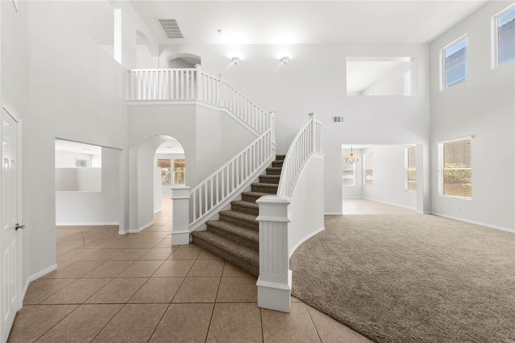 Image 5 of property listing at 1696 Tamarron, Corona, CA 92883