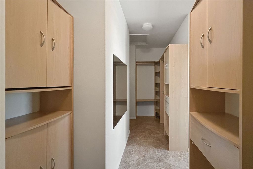 Image 52 of property listing at 1696 Tamarron, Corona, CA 92883