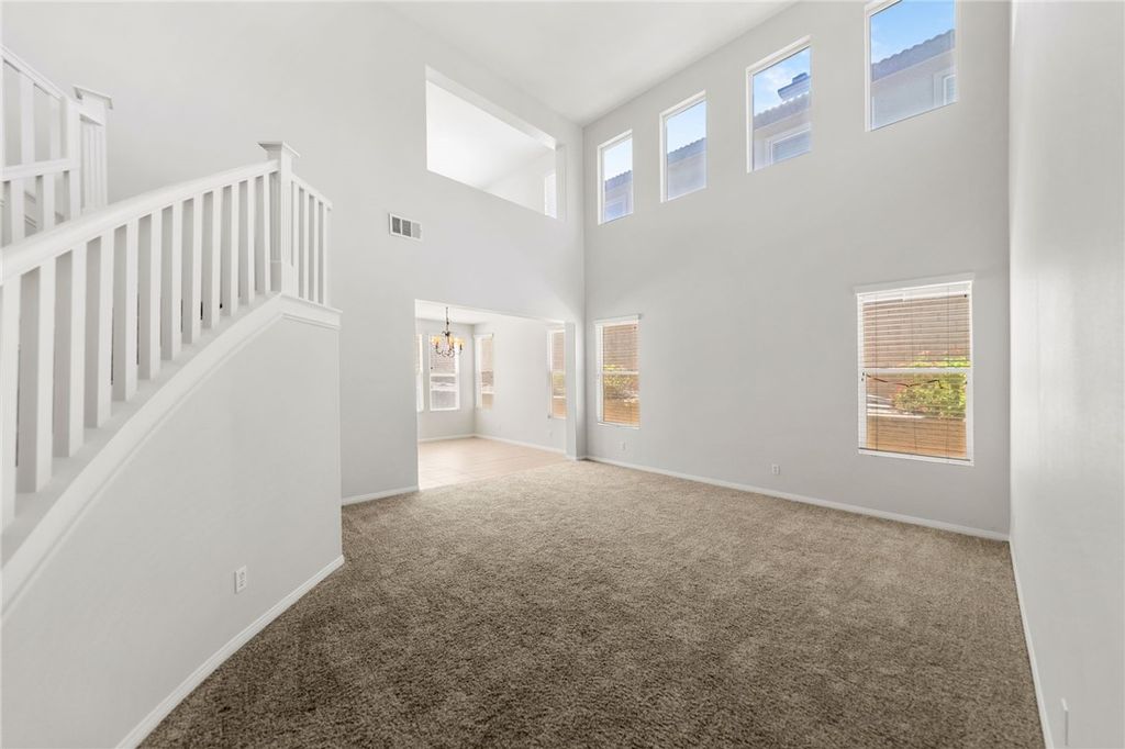 Image 7 of property listing at 1696 Tamarron, Corona, CA 92883